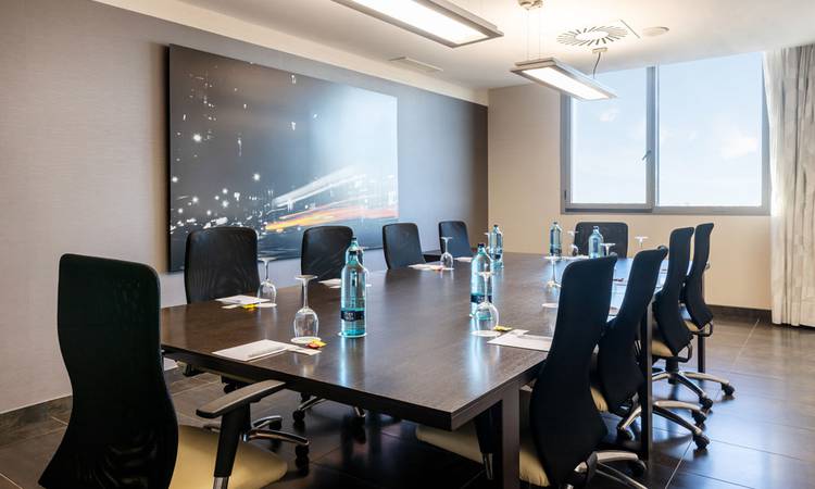 Salón Consejo Hotel Ilunion Aqua 4 Valencia Salón Consejo Hotel Ilunion Aqua 4 Valencia