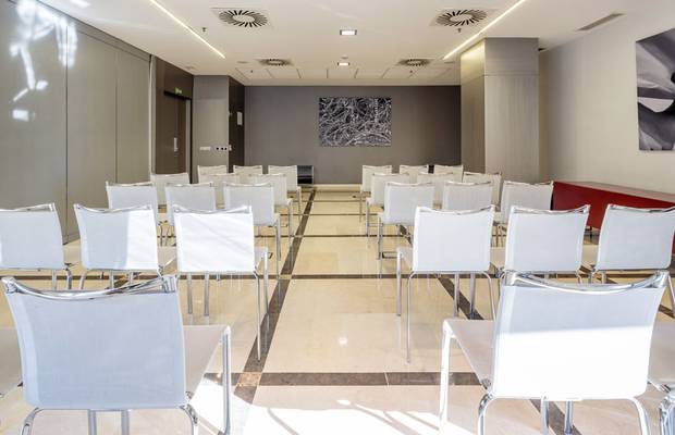 Salón Formación B Hotel ILUNION Aqua 4 Valencia