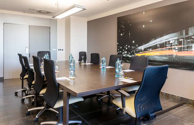 Salón Consejo Hotel ILUNION Aqua 4 Valencia