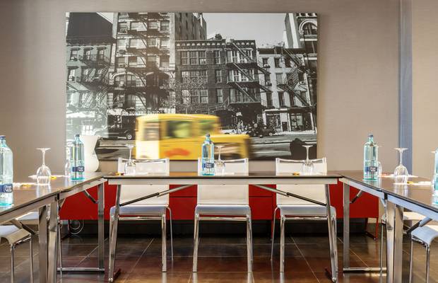 Salón Juntas Hotel ILUNION Aqua 4 Valencia