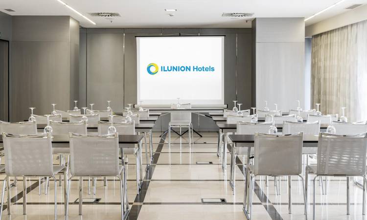 Salón Formación A+B Hotel ILUNION Aqua 4 Valencia Salón Formación A+B Hotel ILUNION Aqua 4 Valencia