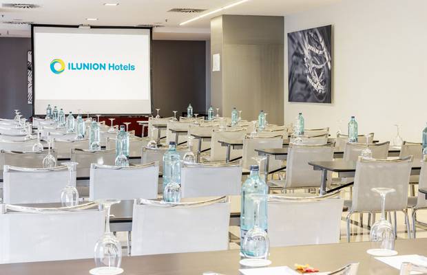 Salón Formación A+B Hotel ILUNION Aqua 4 Valencia