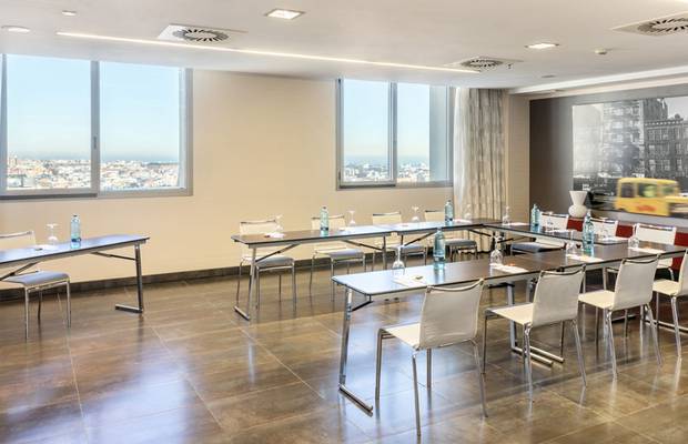 Salón Juntas Hotel ILUNION Aqua 4 Valencia
